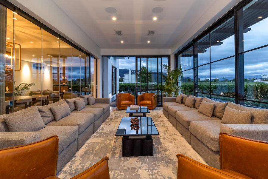 5 Bedroom Property for Sale in Val De Vie Estate Western Cape